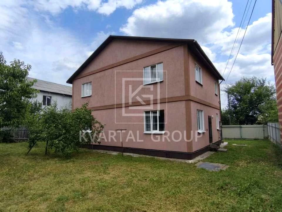Будинок. Буча, Леся Курбаса
