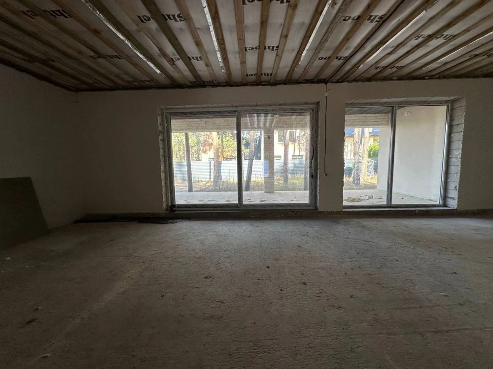 Продаж будинку Буча 254 м², 10 соток, гараж на 2 авто, басей