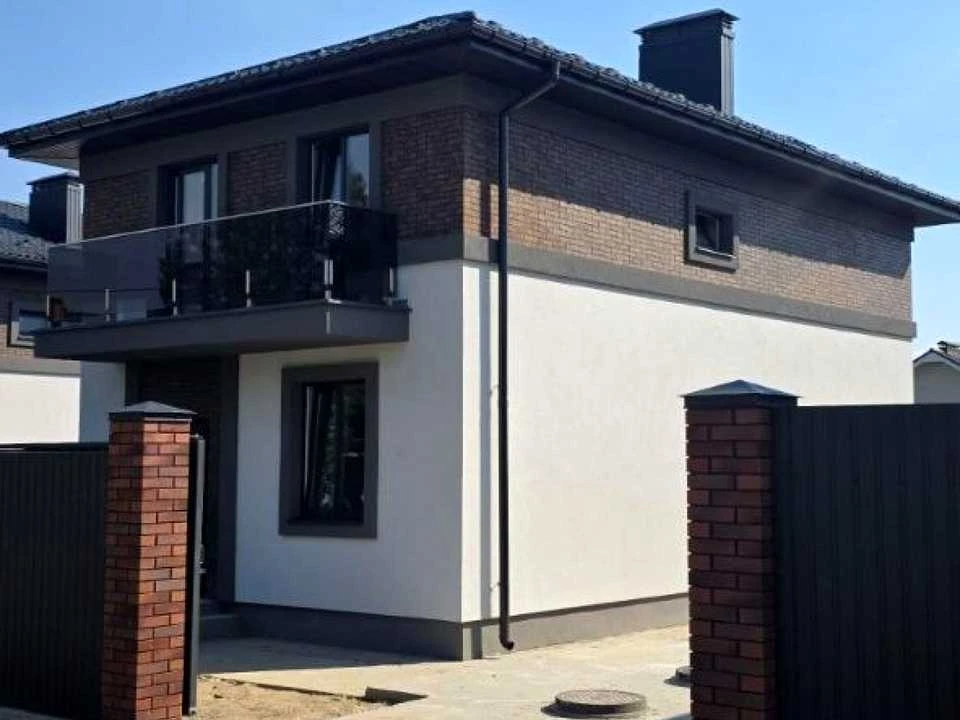 Будинок. Буча, Чорних Запорожців вул.