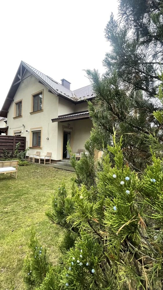 Дуплекс в лісовій частині Бучі