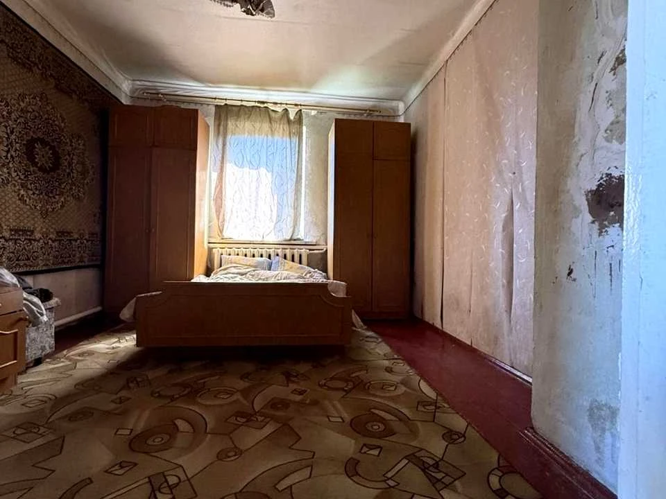 Будинок. Буча, Південна
