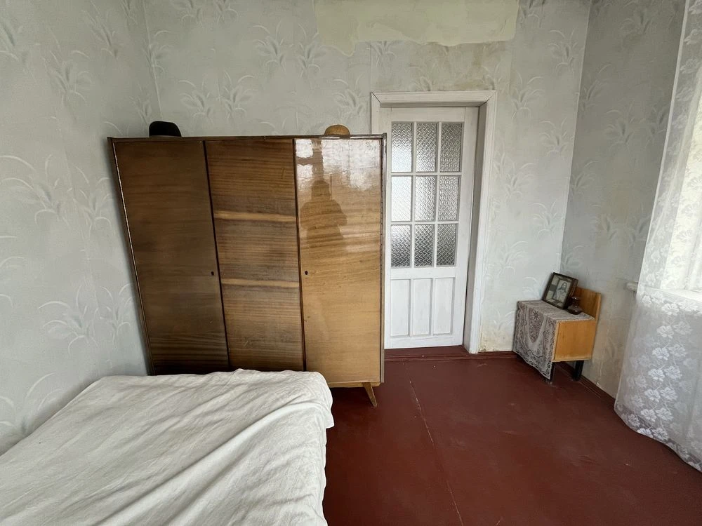 Продаж будинку з ділянкою