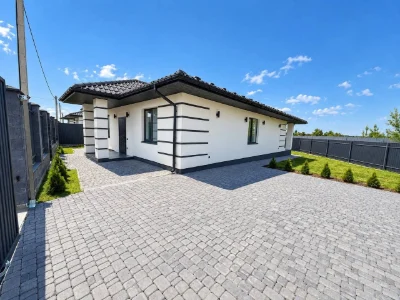 Продаж шикарного  ОКРЕМОГО будинку100м2 6соток землі ГАЗ! в