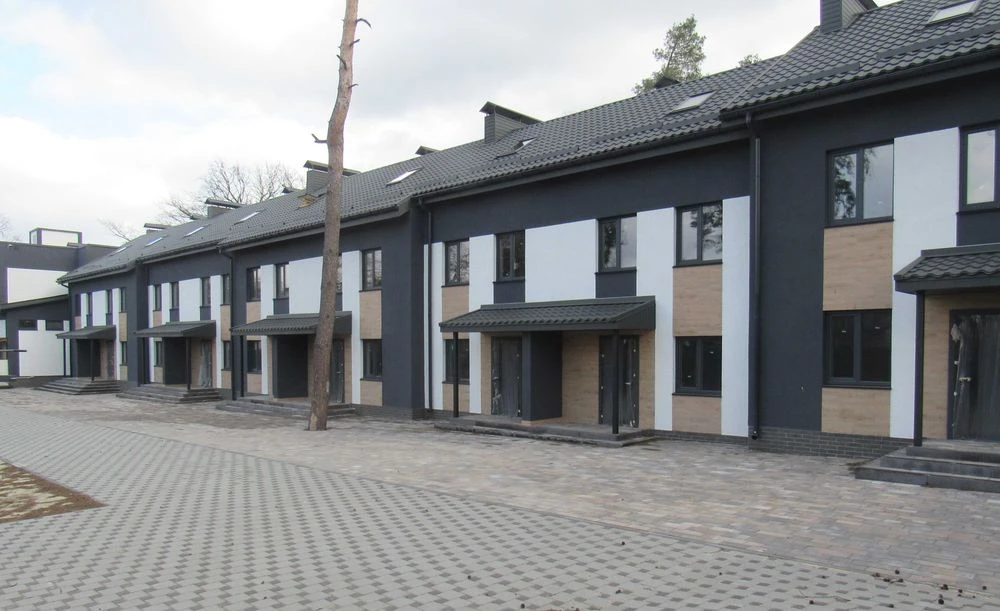 Продам таунхаус вул. Дахнівська р-н Соснівки ЖК "біля Соснов