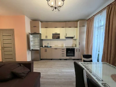 Таунхаус с ремонтом 90 м² в Буче | Энергонезависимый дом с с