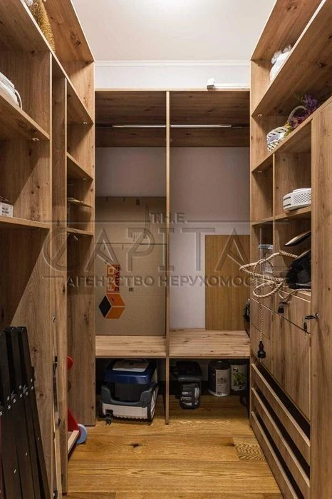Sale of 3-room apartment 123 sq. m on Mytropolyta Vasylya Lypk St.
