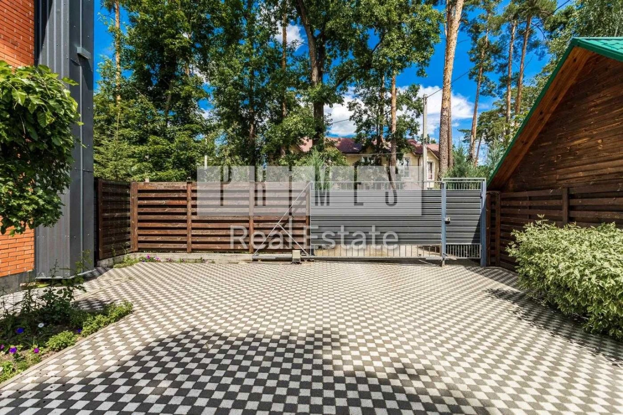 Продаж 3к таунхаусу з ремонтом у скандинавському стилі, Буча