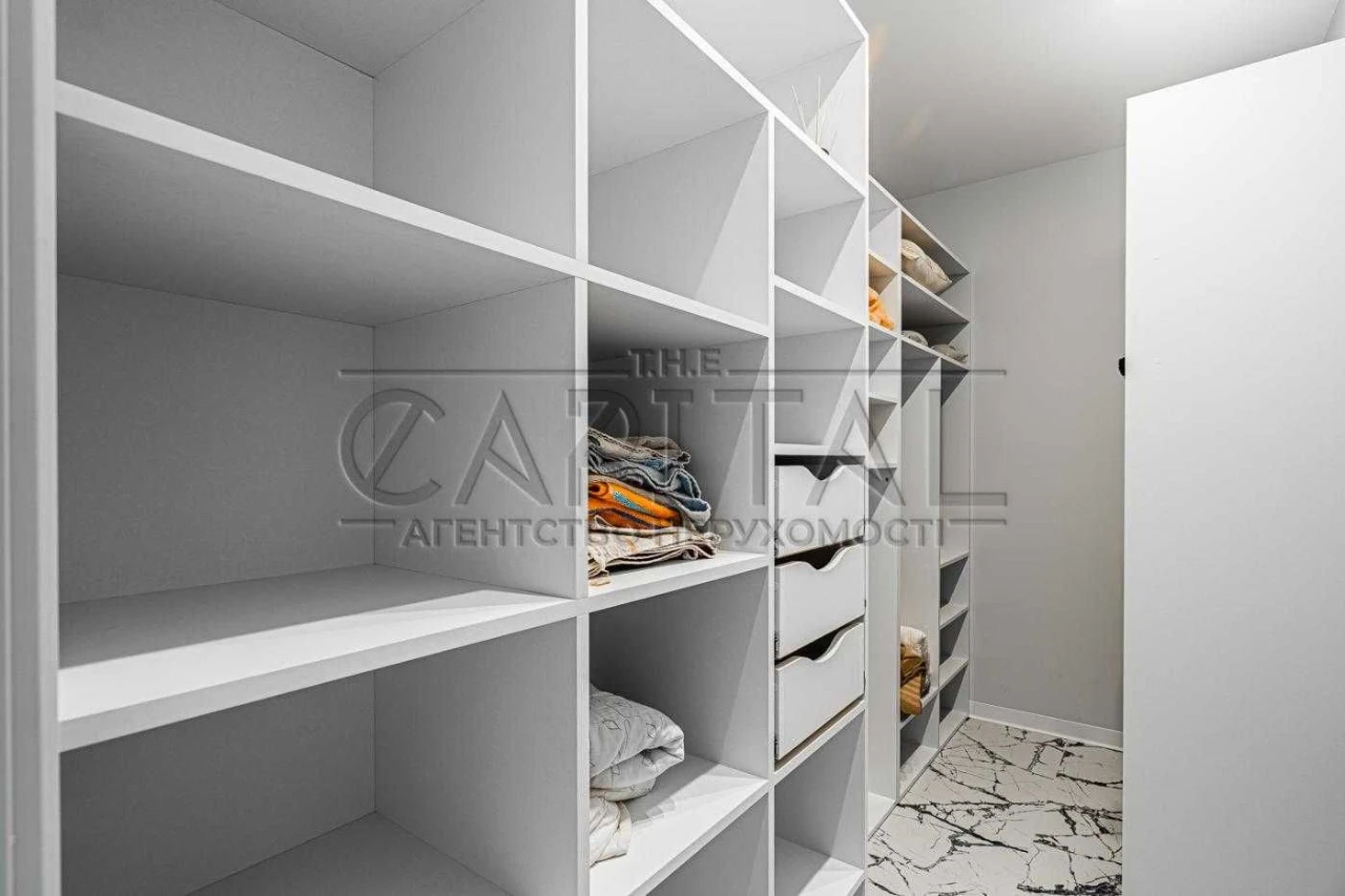 ПРОДАЖ/Дизайнерський будинок 318 м2, Басейн, Тераса, ГАЗ, Бу