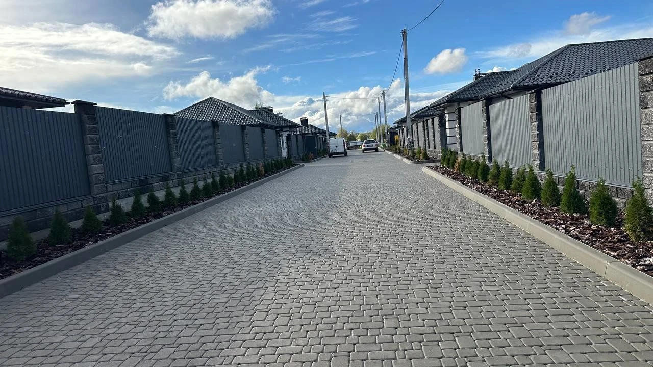Будинок на газу на 5 сотках 100 м2, тераса, меблі, техніка,