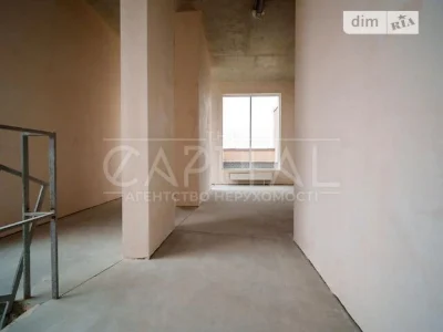 Sale of 3-room apartment 172 sq. m on Obolonskyi street, PR-T district