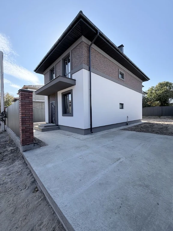 Готові будинки в центрі Буча|123м|3.1-3.2 сотки землі,центра