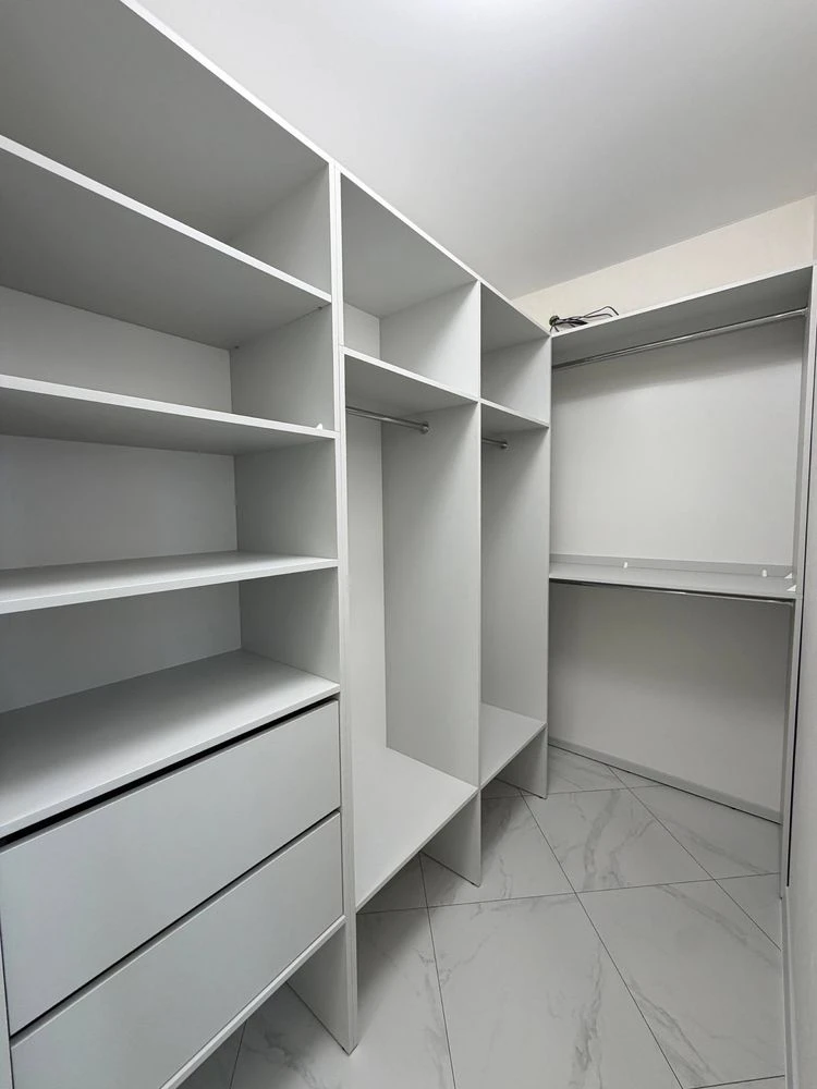 продам будинок 100 м2,4 сотки, газ
