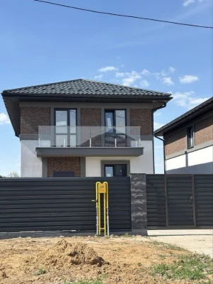 Продаж будинку в ЦЕНТРІ Бучі! Газ, центральні комунікації !