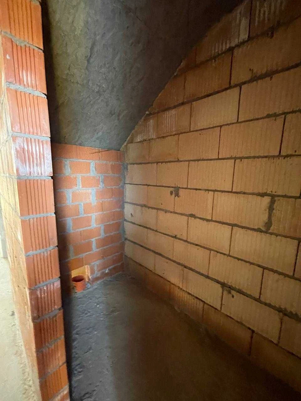 Продам таунхаус в центральній частині Бучі з виконаною штука