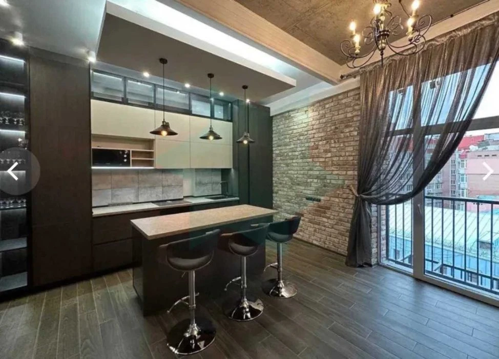 Продам 3к квартиру в ЖК Loft Project, ул. Южная, Центр