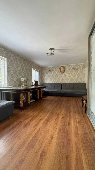 I will sell part of a house in Fontana-Chubaivka — 90 m², 3 rooms