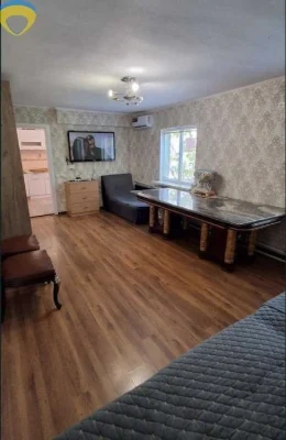 I will sell part of a house in Fontana-Chubaivka — 90 m², 3 rooms