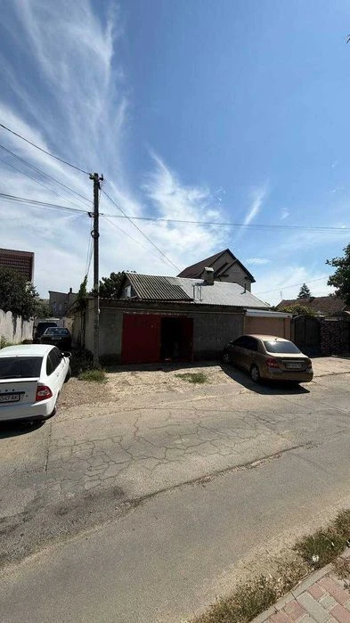 I will sell part of a house in Fontana-Chubaivka — 90 m², 3 rooms