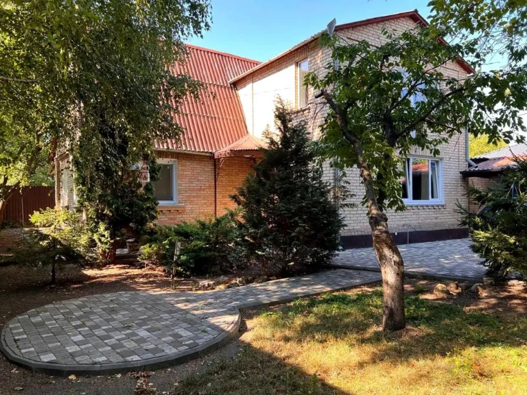 Продаж двоповерхового будинку в Бучі Ново-Яблунська 42А