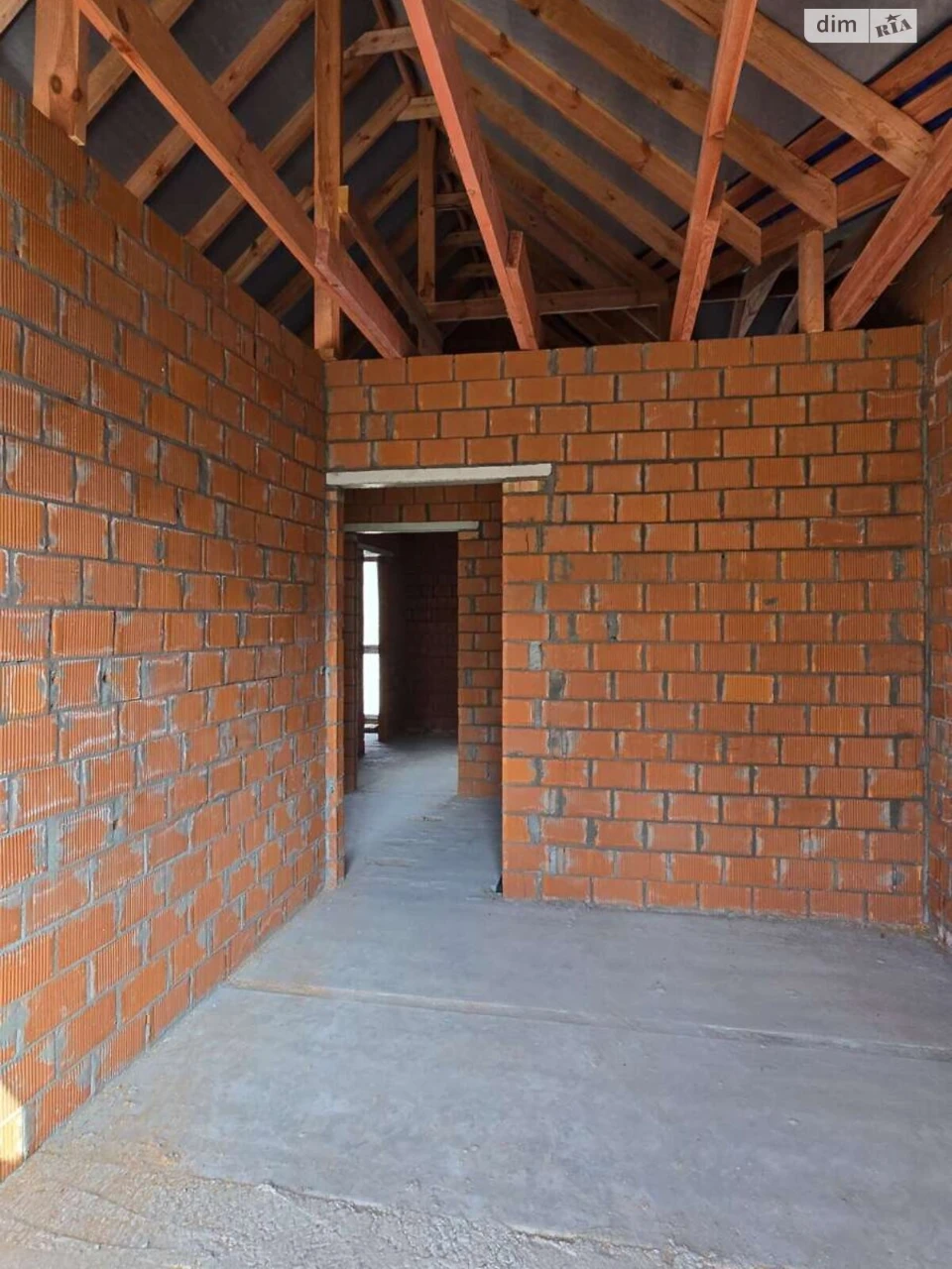 Продаж Таунхаус