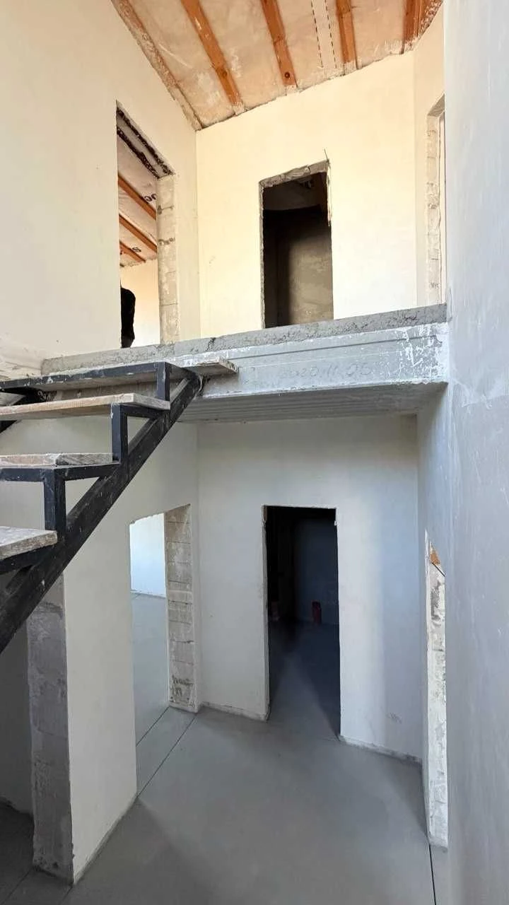 Дуплекс в лісовій частині Бучі під чистову, 115 м² I 826 $ з