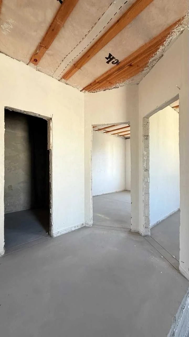 Дуплекс в лісовій частині Бучі під чистову, 115 м² I 826 $ з