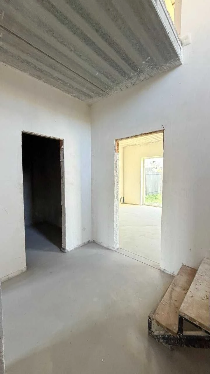 Дуплекс в лісовій частині Бучі під чистову, 115 м² I 826 $ з