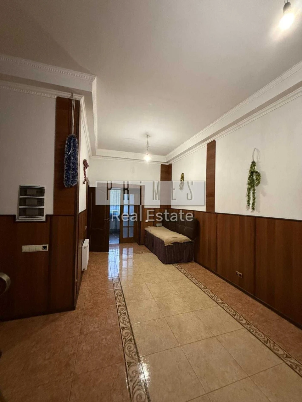 Продаж 3-поверхового будинку, газ, гараж, Буча