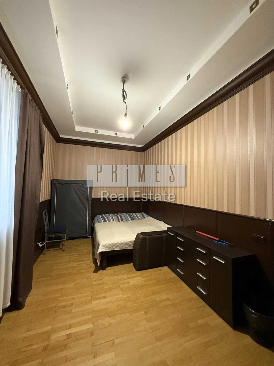 Продаж 3-поверхового будинку, газ, гараж, Буча
