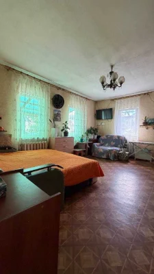 Продам будинок в Бучі в житловому стані! 7 соток ділянка