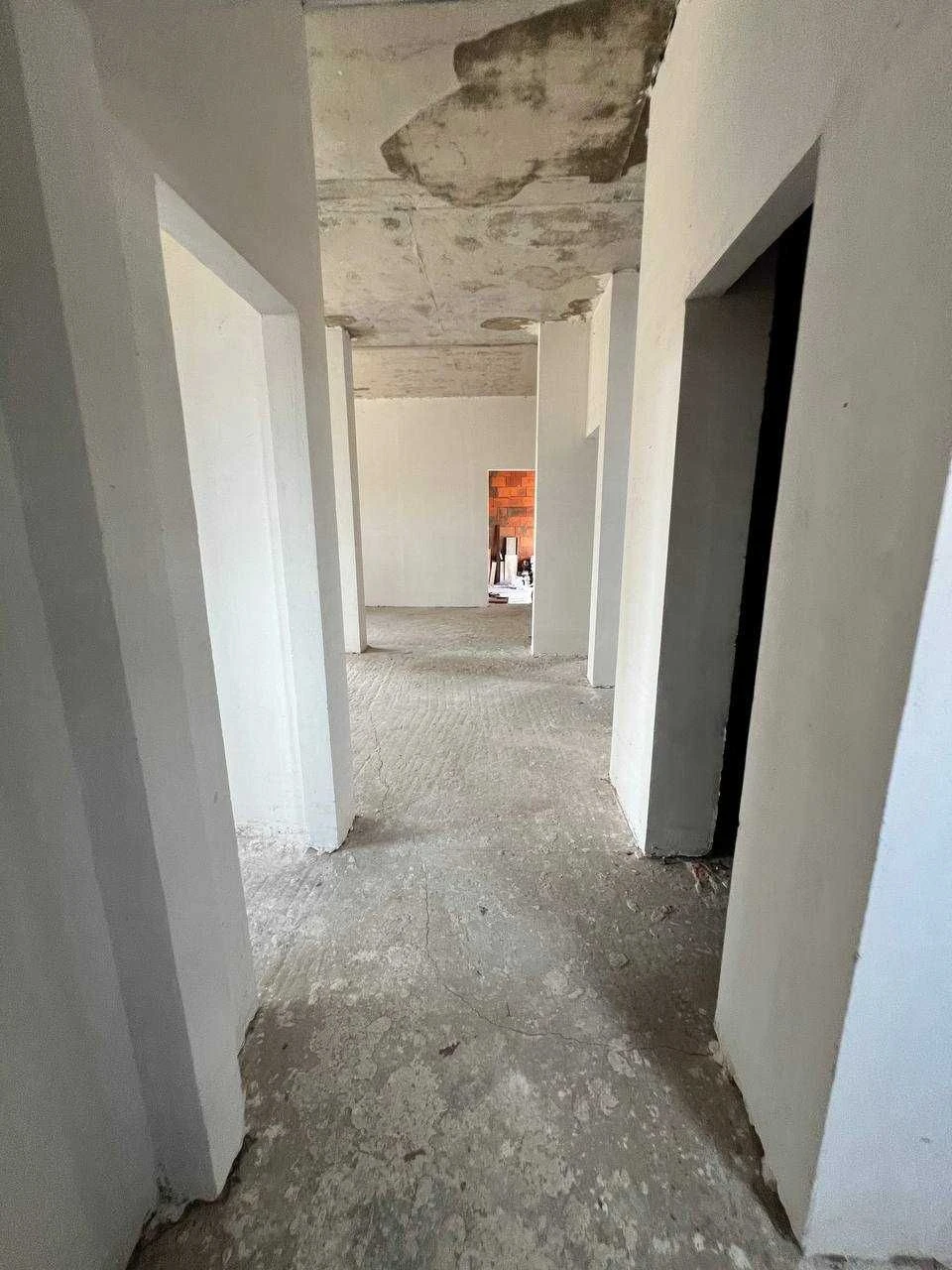 Двоповерховий будинок 197 м² у Лісовій Бучі