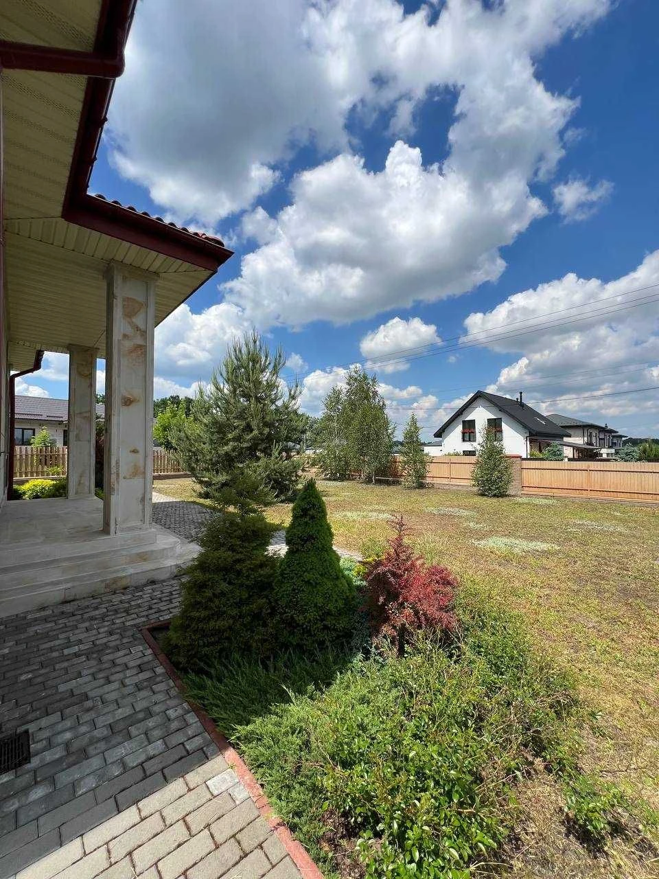 Продам будинок 250 м² у Лісовій Бучі, 12 соток.