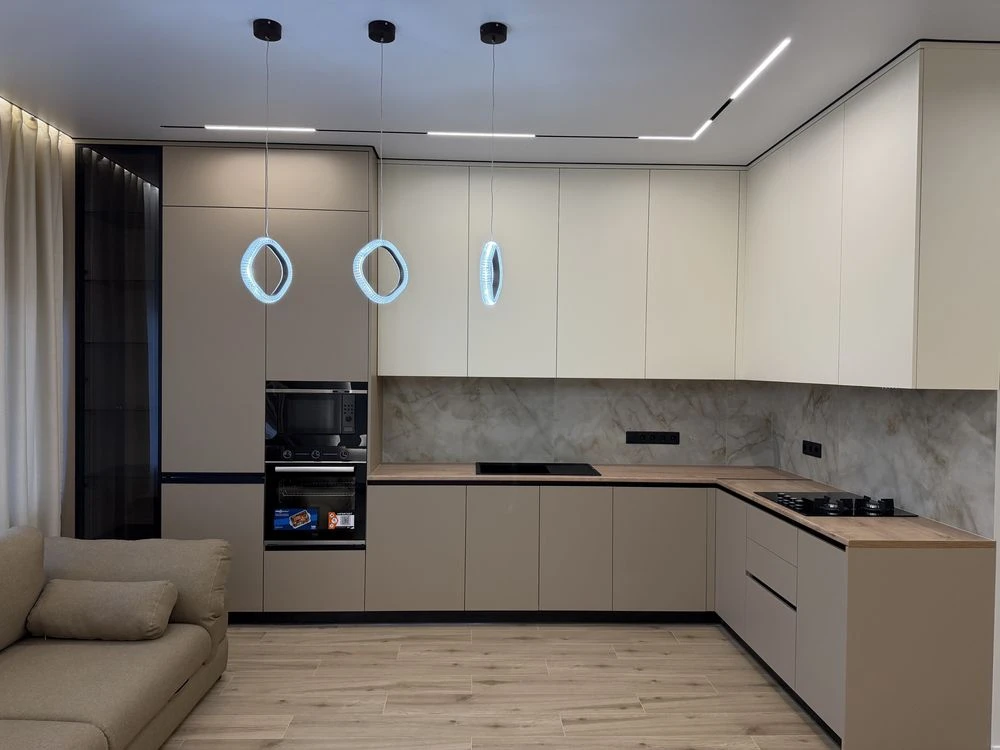 Продаж дуплексу 120 м2 з якісним ремонтом в Бучі. Земельна д