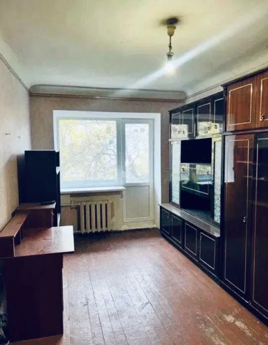 5m 1 apartment metro Levada Odesskaya Salute Byron SAN MOLL
