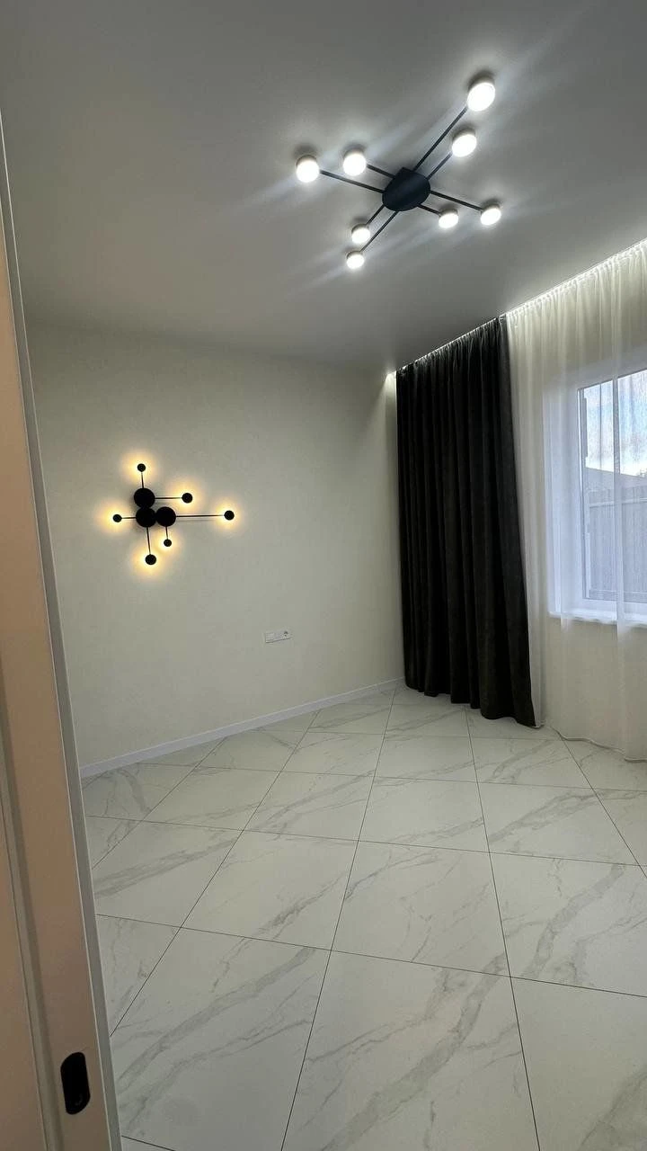Будинок на газу на 5 сотках 100 м2, тераса, меблі, техніка,