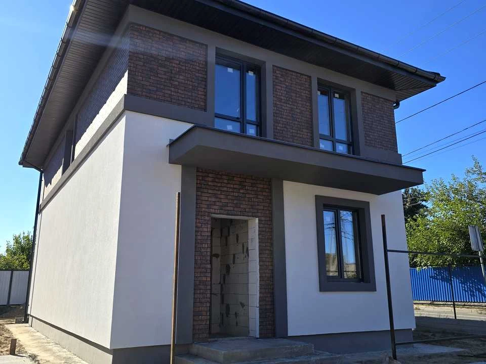 Будинок. Буча, Чорних Запорожців вул.
