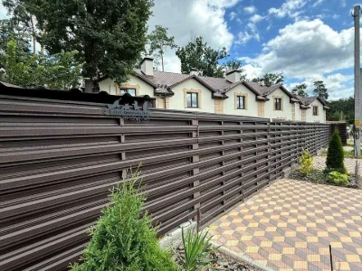 Будинок. Буча, Сім'ї Красовських вул.