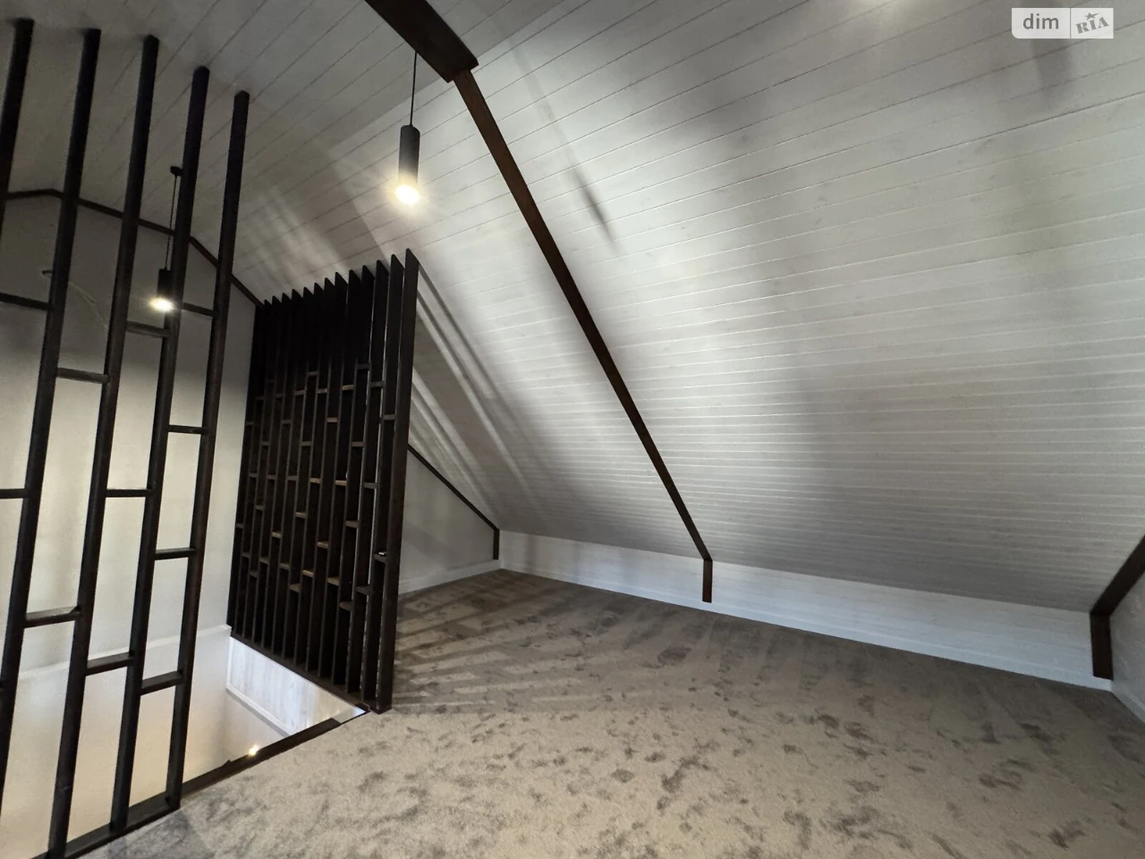 Продаж Таунхаус