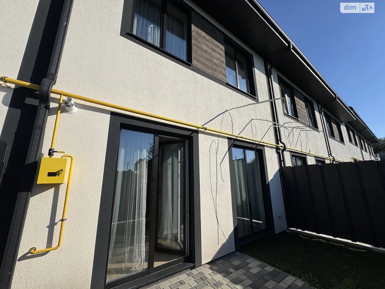 Продаж Таунхаус