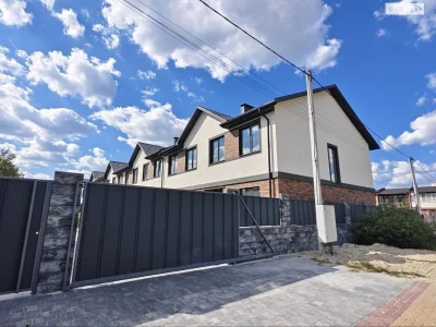 Продаж Таунхаус