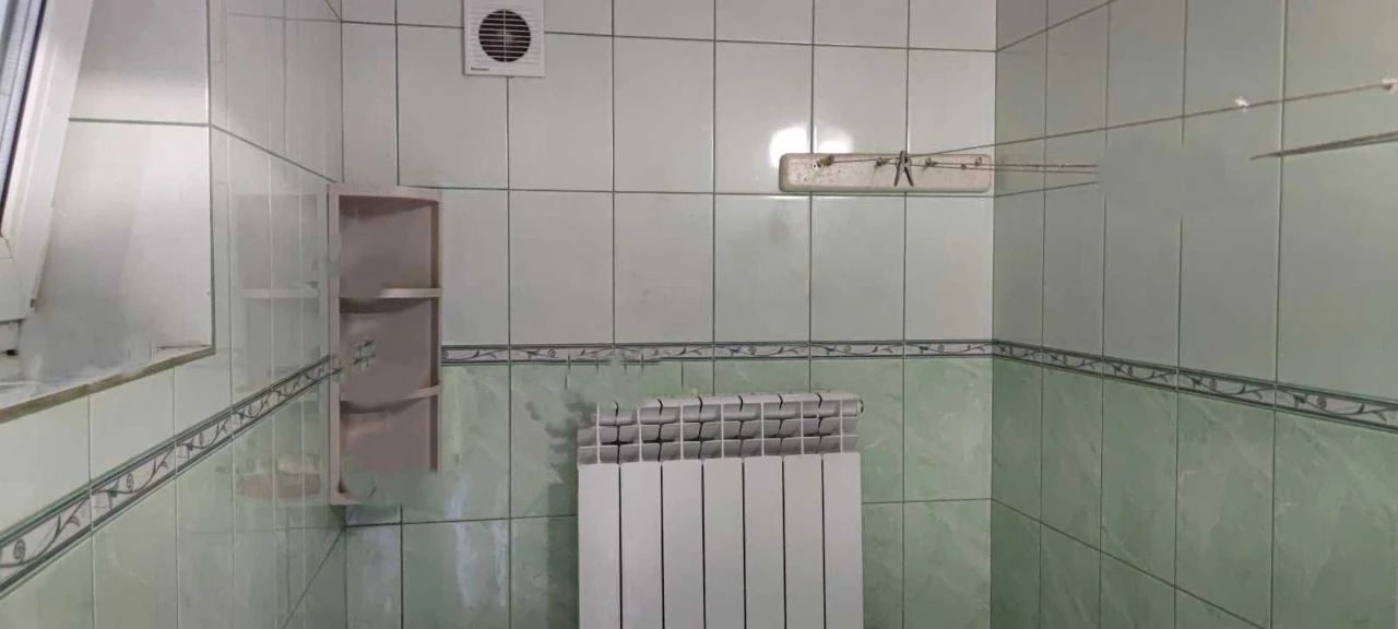 Продаж двох будинків. ГАЗОВЕ ОПАЛЕННЯ. Мансарда. Ремонт. 12