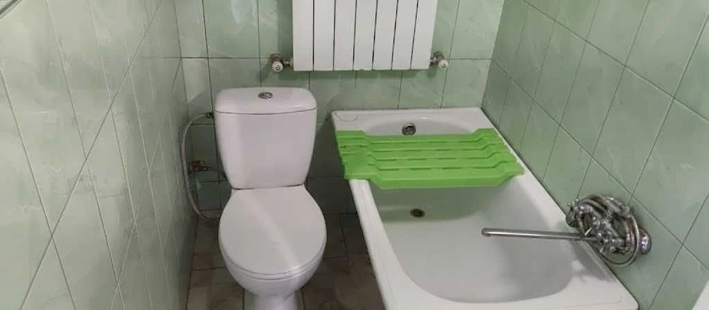 Продаж двох будинків. ГАЗОВЕ ОПАЛЕННЯ. Мансарда. Ремонт. 12