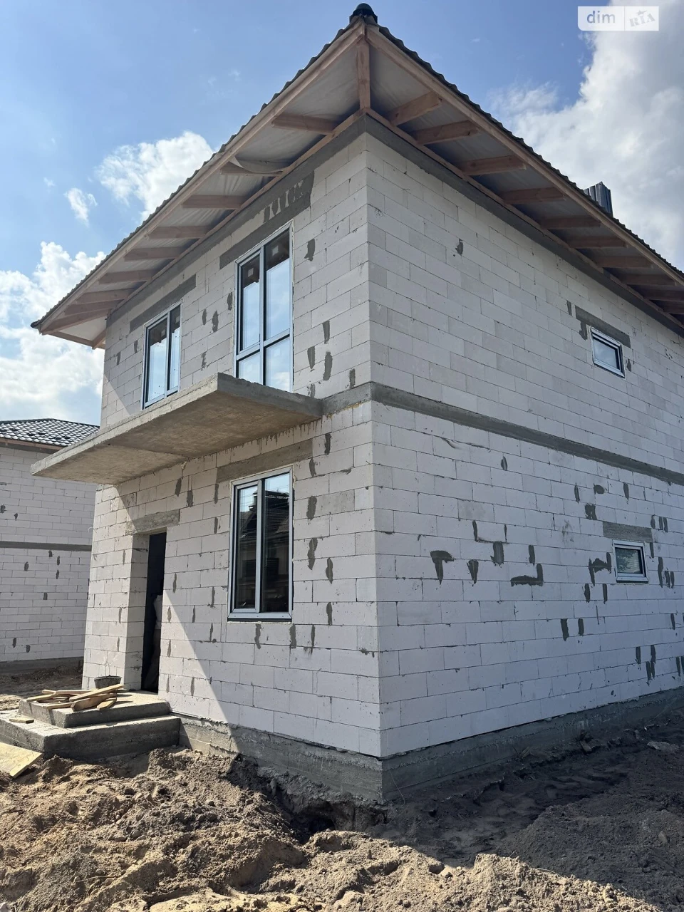 Продаж Дім