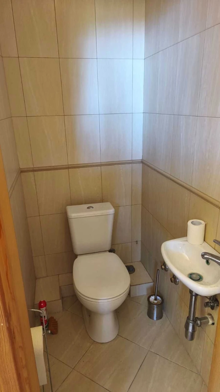 Продам Будинок 300 м.кв. з ремонтом за 210 тис Без комісії