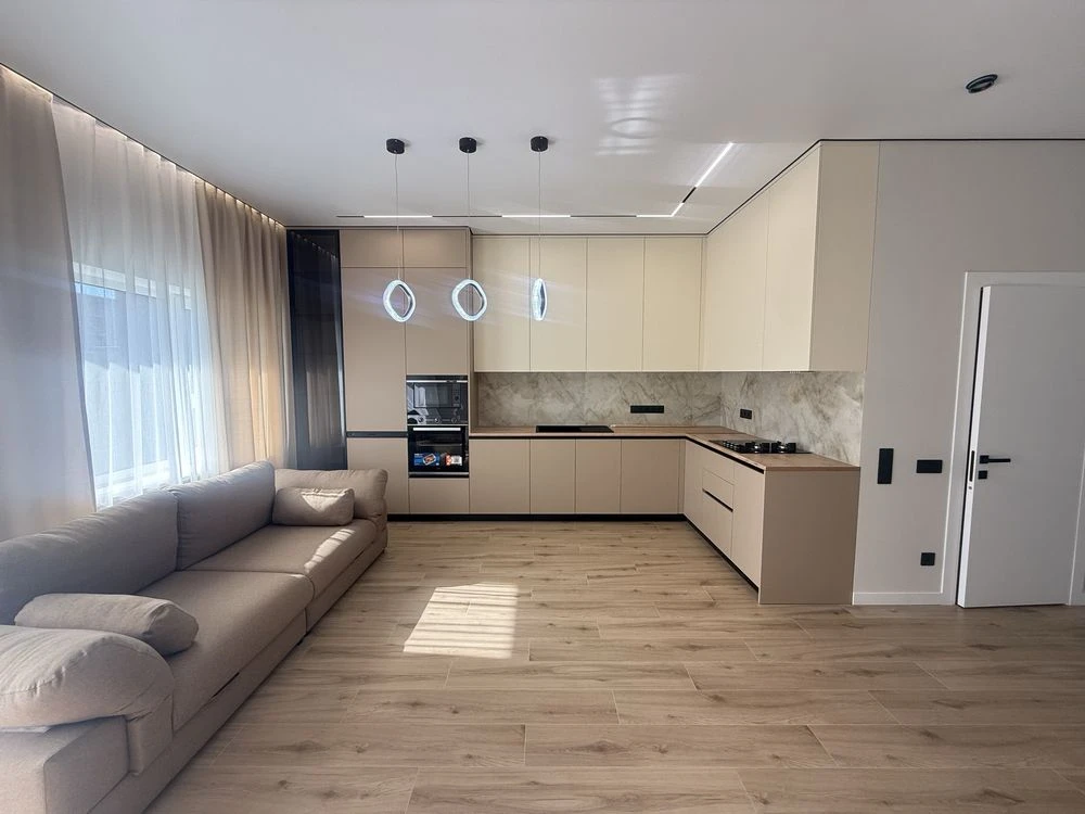 Лісова Буча | Дуплекс з ремонтом | 120 м² + мансарда 40 м² |