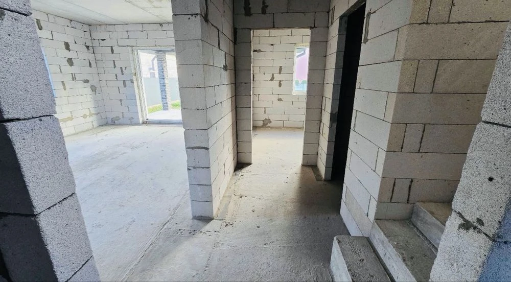 БЕЗ КОМІСІЇ, готовий будинок 160м2, на ділянці 9 соток, вул.