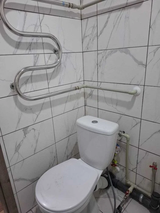 Продажа 1  кім.3/5 Центр.