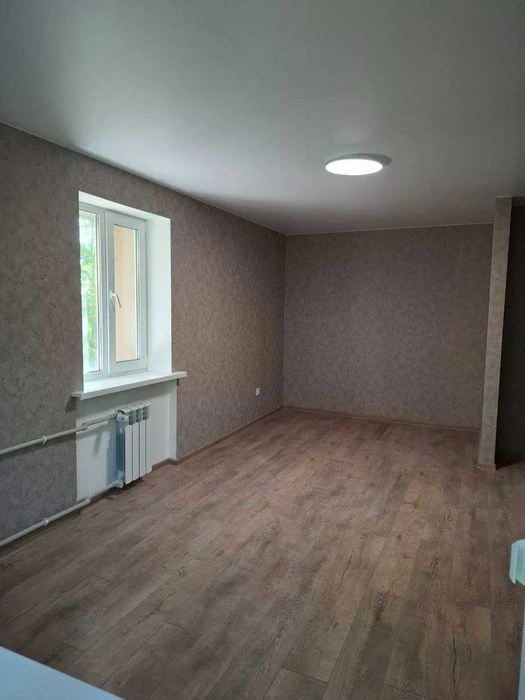 Продажа 1  кім.3/5 Центр.