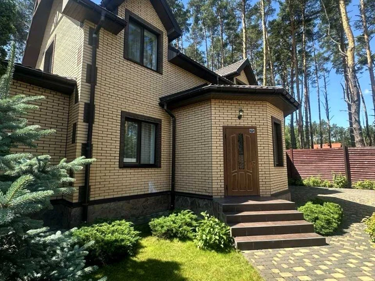 Будинок. Буча, Лісова вул.