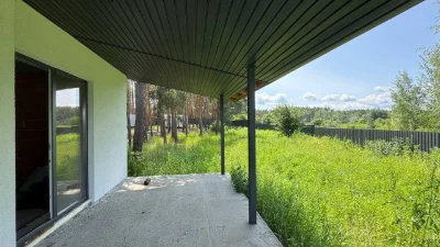 Красивий будинок в мальовничому районі Бучі, стан під чистов